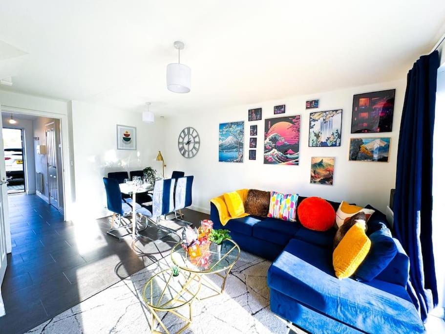 Contractors, Families, Tourists & Groups Welcome Sleeps Upto 9, Garden, Pet Allowed, Parking Included! Birmingham Dış mekan fotoğraf
